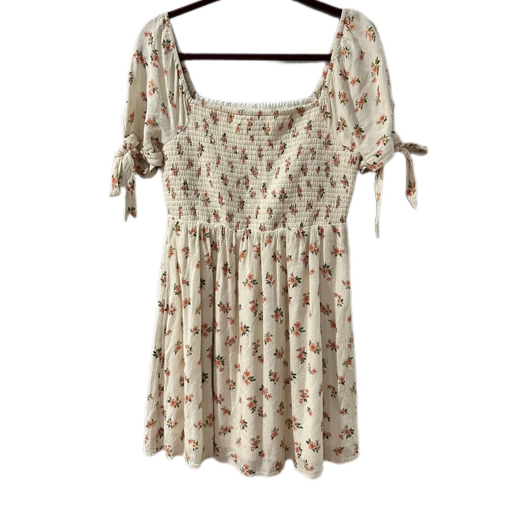 American Eagle White & Pink Floral Smocked Dress Stretch